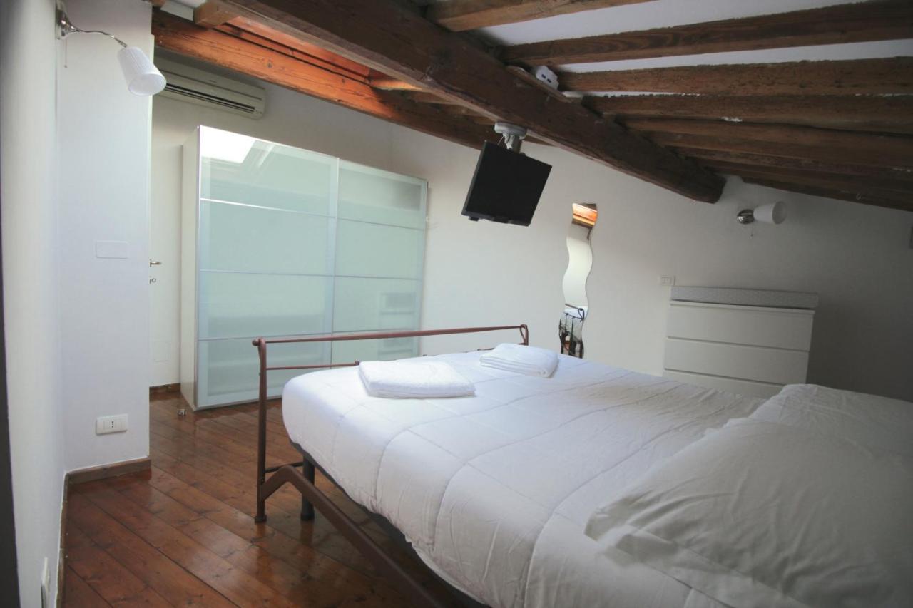 Kia Orana Guesthouse Livorno Exteriör bild