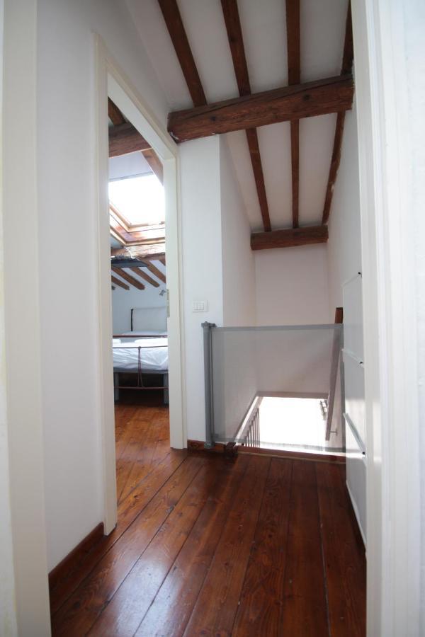 Kia Orana Guesthouse Livorno Exteriör bild